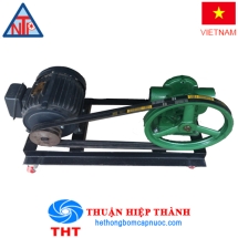 BULY TRỢ BƠM ĐẦU GANG NTP A06CU1-040 - 3HP - 380V 